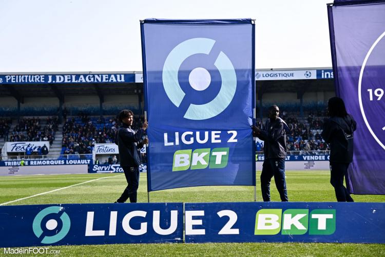Ligue 2 - Les Girondins chutent tristement face aux Chamois Niortais