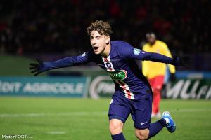 Adil Aouchiche arrive en fin de contrat au PSG.