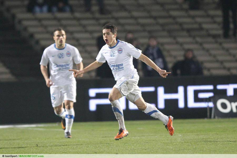 Hamouma devrait quitter sa formation