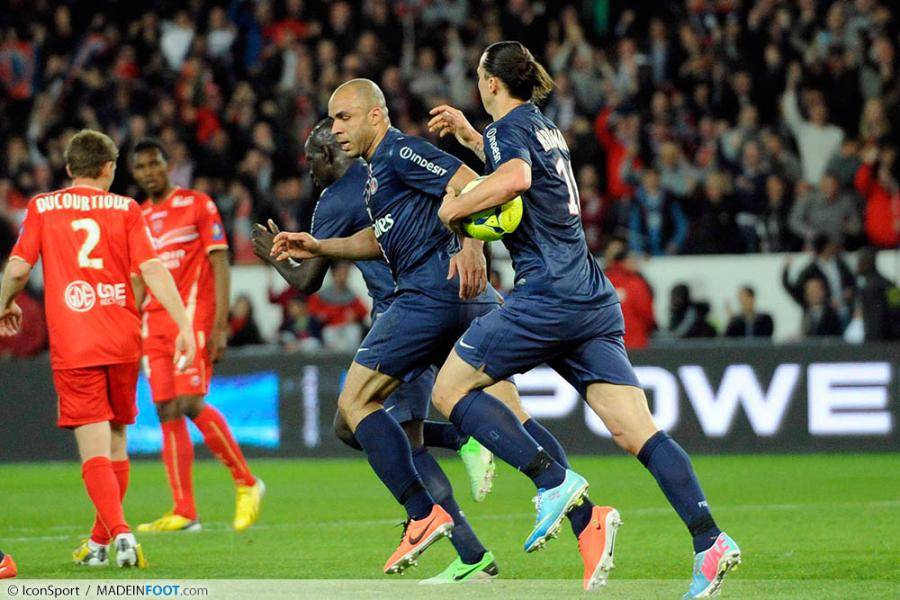 Le Paris Saint-Germain remporte le premier trophée de la saison