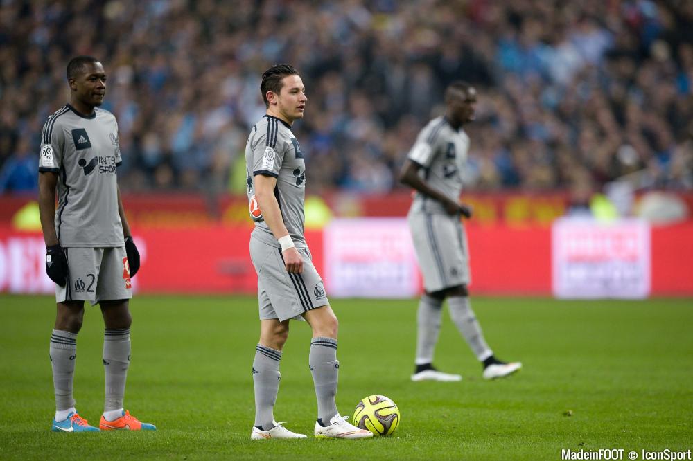 Il n'y a pas que la réussite qui fuit Florian Thauvin.