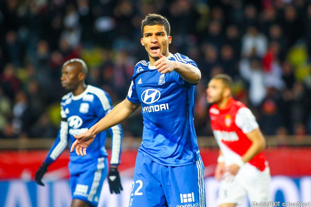 Willy Sagnol apprécie le profil de Lindsay Rose.