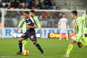 Yassine Benrahou quitte les Girondins de Bordeaux, direction le Nîmes Olympique.