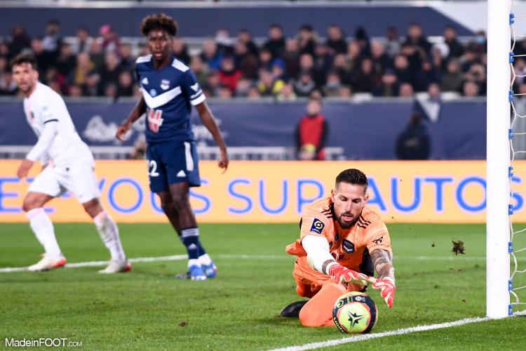 Mercato - Un ancien club de Benoît Costil veut le rapatrier