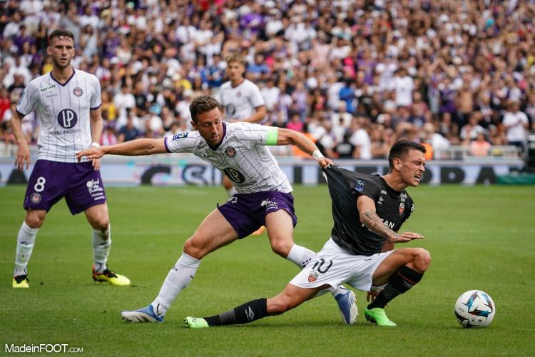 Mercato - Dans le viseur des Girondins, Brecht Dejaegere parle de son avenir