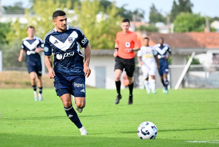 National 2 - Les Girondins de Bordeaux chutent à Avranches dans les derniers instants !