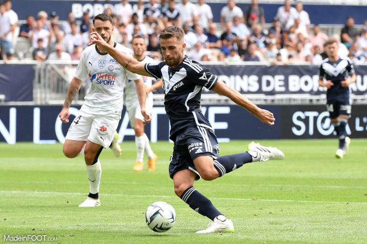 Girondins - Gaëtan Weissbeck pointe du doigt le niveau affiché face au Canet RFC