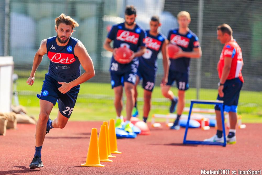 Henrique intéresse les Girondins de Bordeaux.